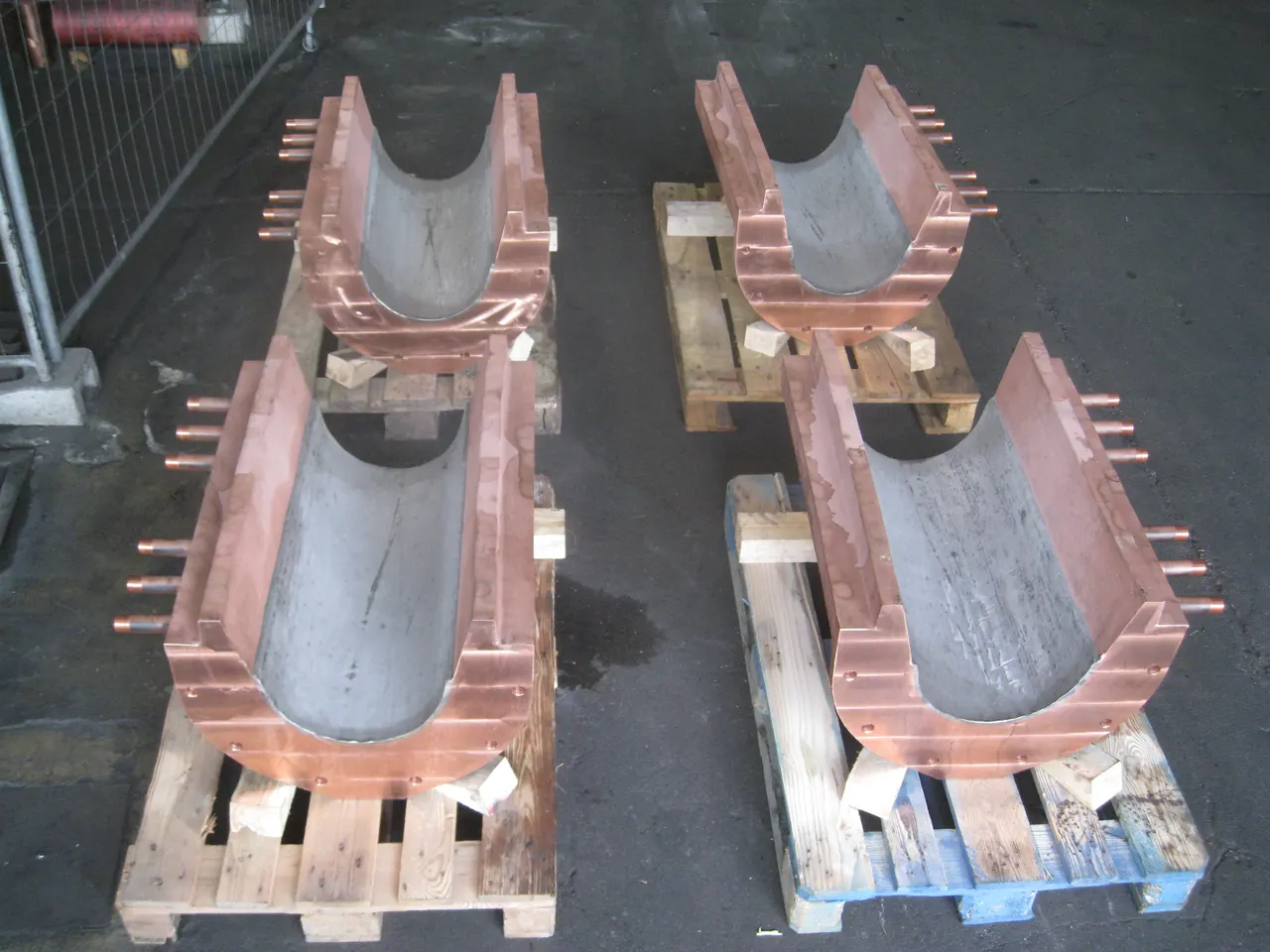 Copper cooling element